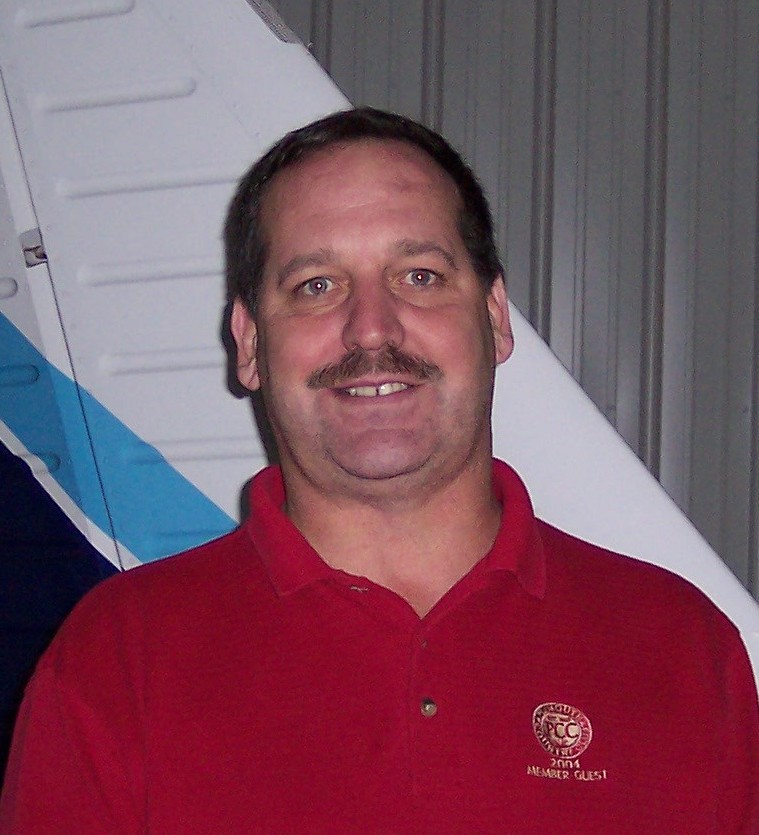 http://www.mentoneflyingclub.org/officers/flynn.jpg